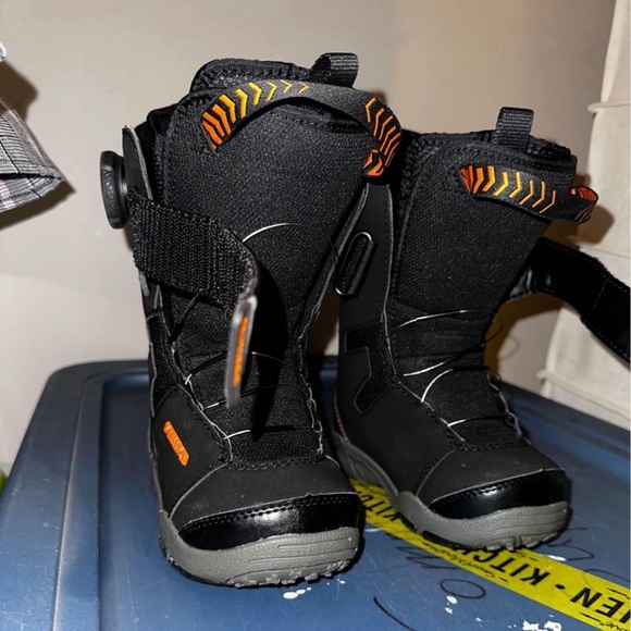 Deeluxe Thirtytwo Boot Sizing Deeluxe Aeris Snowboard Boot KB 2025